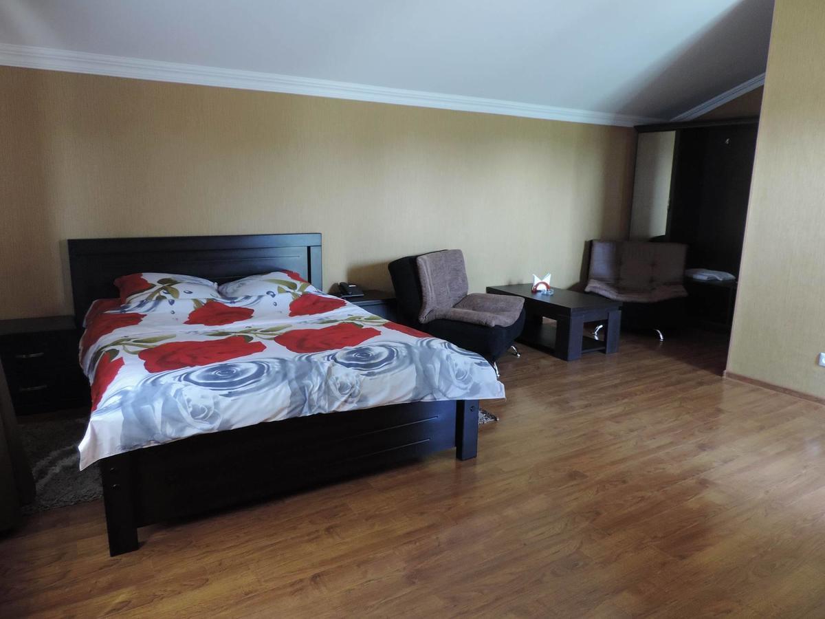 Hotel Emocia Natakhtari Esterno foto