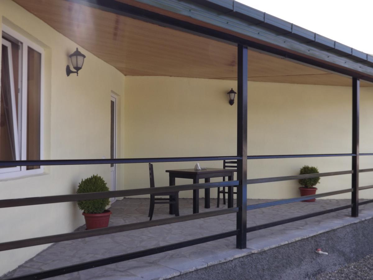 Hotel Emocia Natakhtari Esterno foto